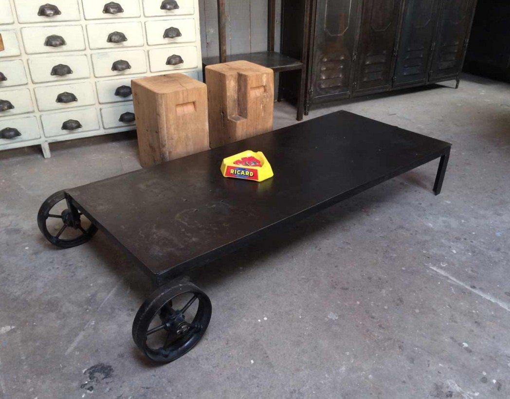 Chariot table basse industrielle
