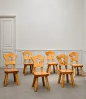 ensemble 6 chaises orme massif brutaliste esprit chalet 1950 5Francs 11 172x198 - Ensemble de 6 chaises brutalistes en orme massif, 1950