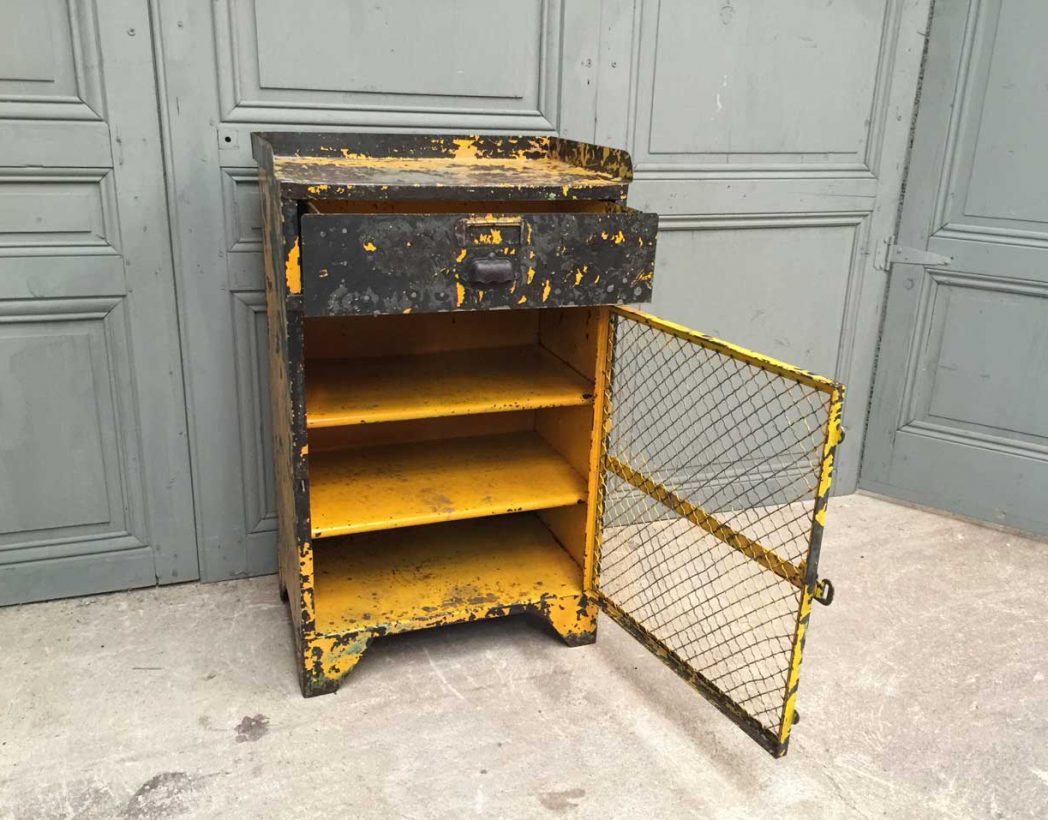 console-atelier-ancienne-rivetee-patine-jaune-industrielle-5francs-7