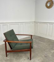 fauteuil scandinave teck laine design vintage 5Francs 1 172x198 - Fauteuil vintage scandinave en teck