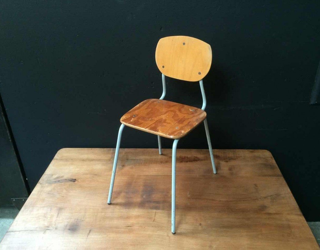 Chaise d'atelier école écolier 5 pieds déco Vintage industriel design loft usine