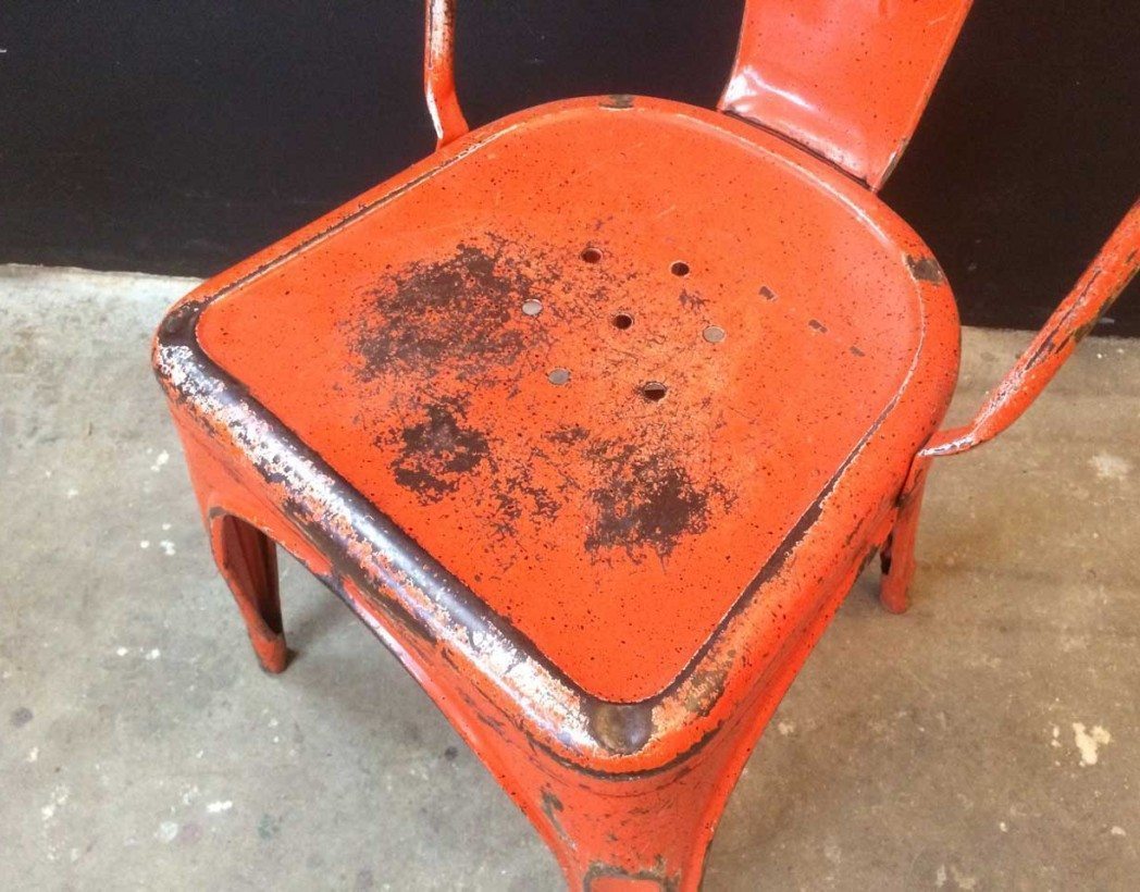 chaise-tolix-model-a-ancienne-rouge-industrielle-5francs-4