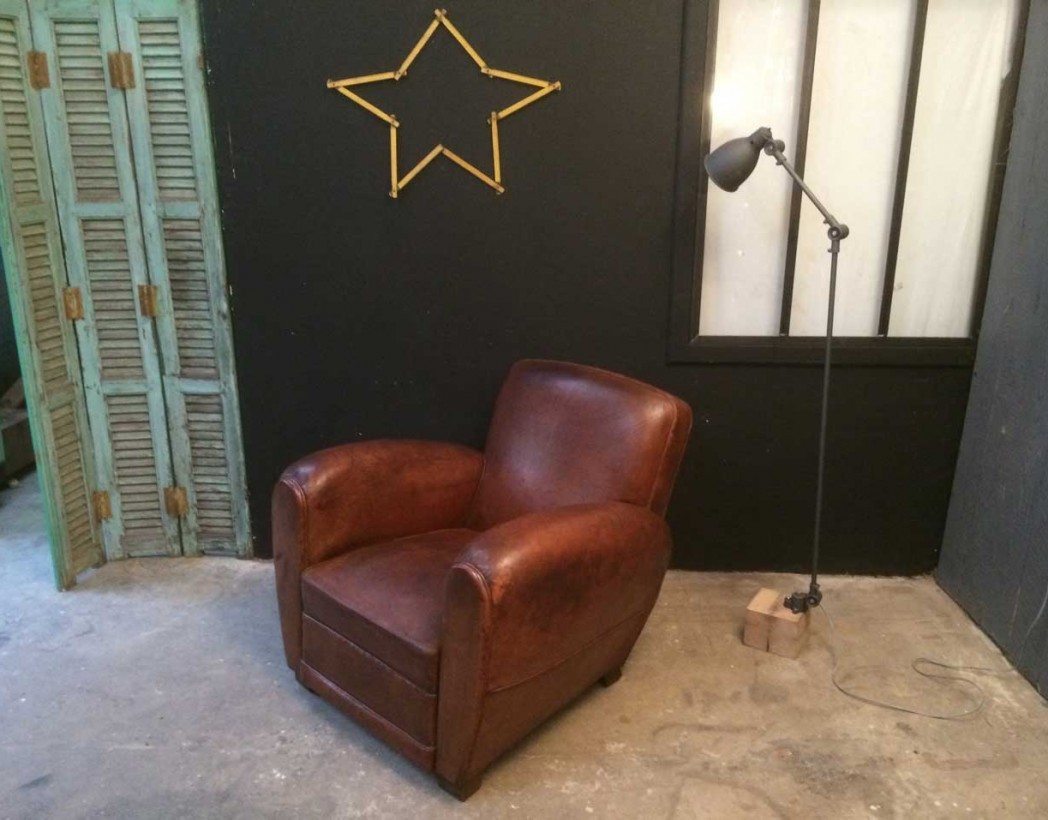 Fauteuil cigare en cuir véritable vieilli
