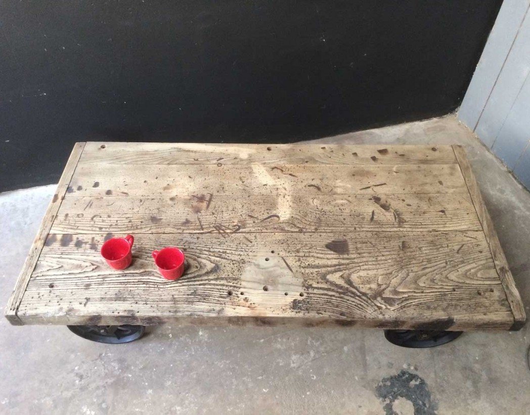 table-basse-industrielle-fonte-upcycling-5francs-4