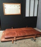 tapis-gymnastique-ancien-cuir-5francs-1