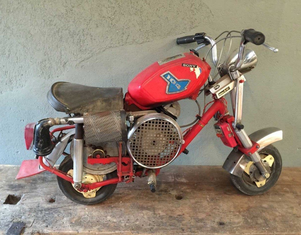 mini-moto-modele-unique-104-ancienne-5francs-7