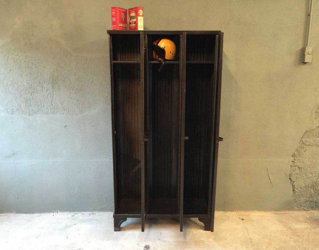 vestiaire-3-portes-strafor-industriel-5francs-4