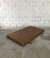 ancien tapis cuir gymnastique banquette vintage 5francs 1  172x198 - Ancien tapis de gymnastique en cuir