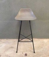 chaise-haute-bar-beton-design-industrielle-5francs-1