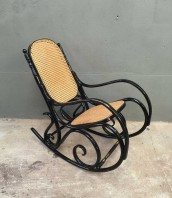 ancien-rockingchair-vintage-canne-thonet-5francs-1