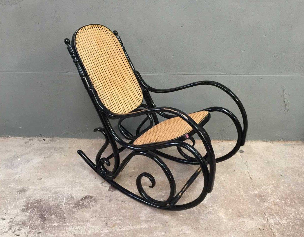 ancien-rockingchair-vintage-canne-thonet-5francs-2