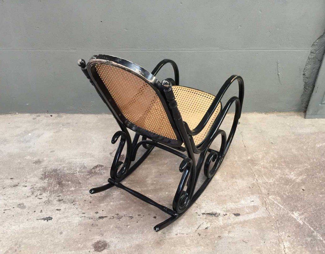 ancien-rockingchair-vintage-canne-thonet-5francs-6