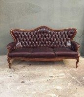 canape-chesterfield-vintage-cuir-5francs-1