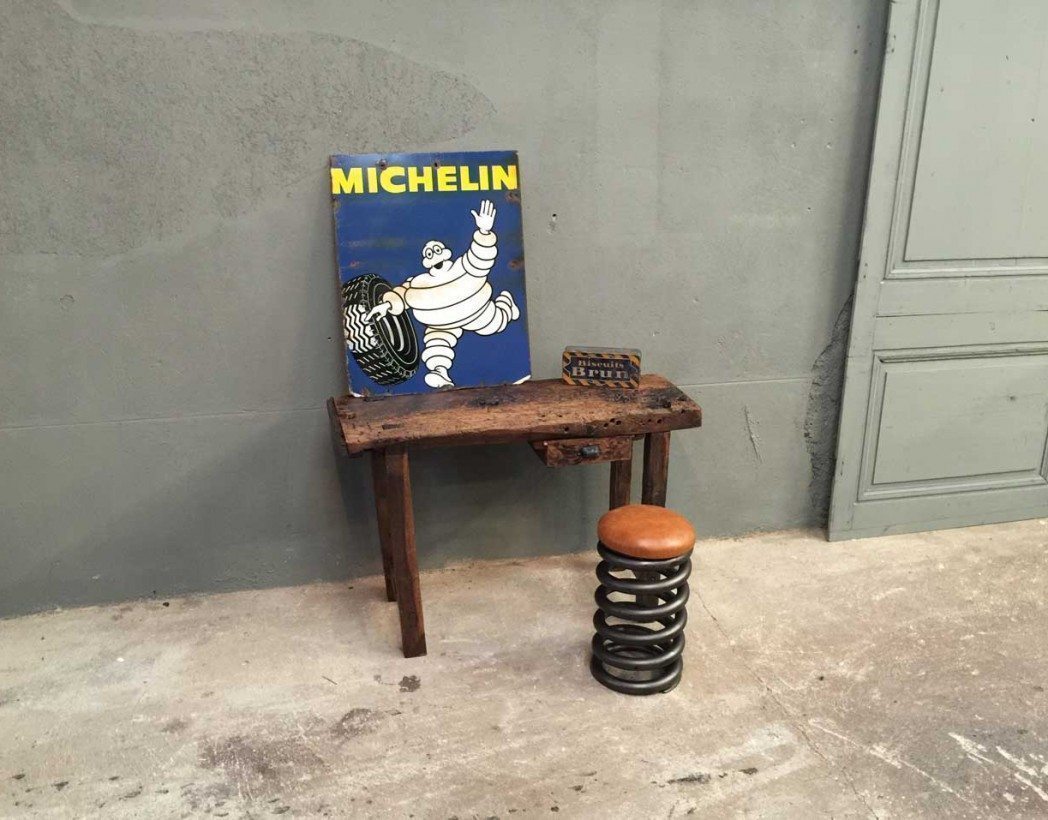 tabouret-industriel-ressort-cuir-5francs-3