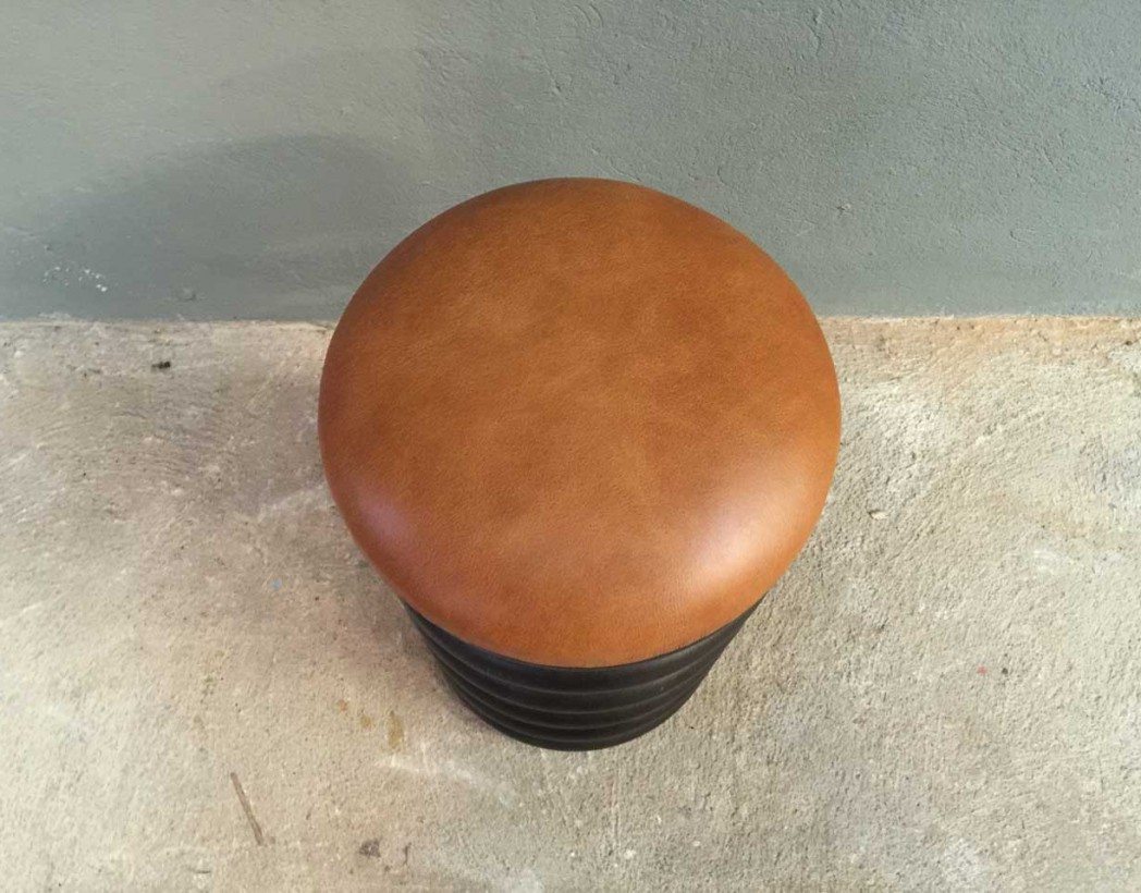 tabouret-industriel-ressort-cuir-5francs-5