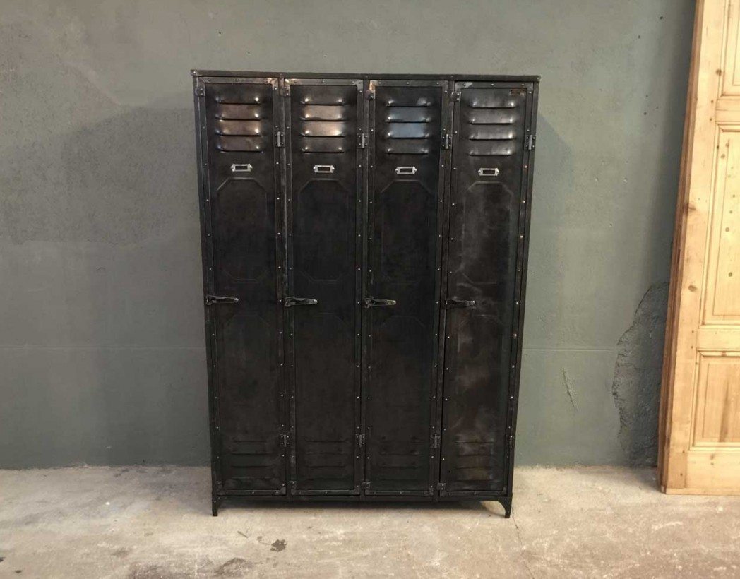 vestiaire-industriel-atelier-4-portes-rivete-5francs-2