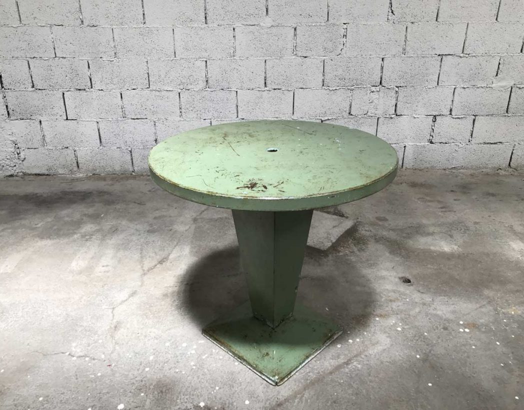 table-tolix-kub-vert-eau-ronde-metal-xavier-pauchard-5francs-2