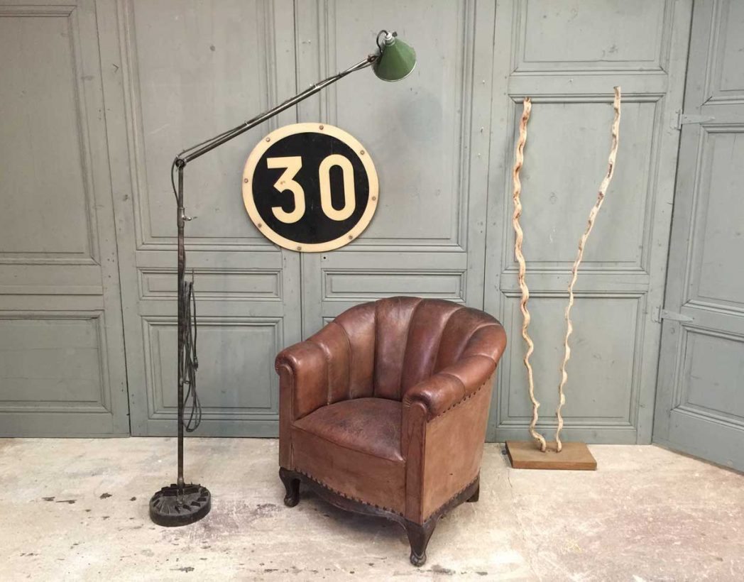 fauteuil-club-cuir-annee-30-pattes-de-lion-5francs-10