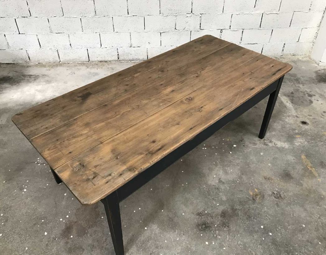 ancienne-table-ferme-pin-patine-noire-5francs-3