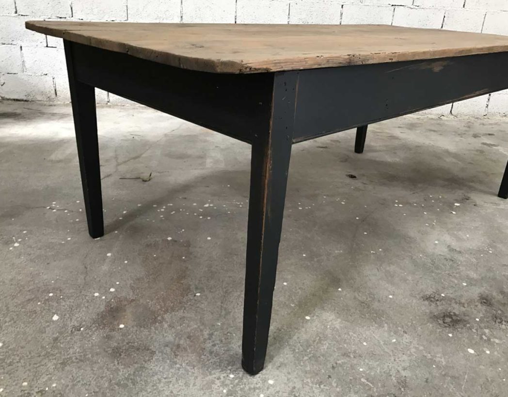 ancienne-table-ferme-pin-patine-noire-5francs-4