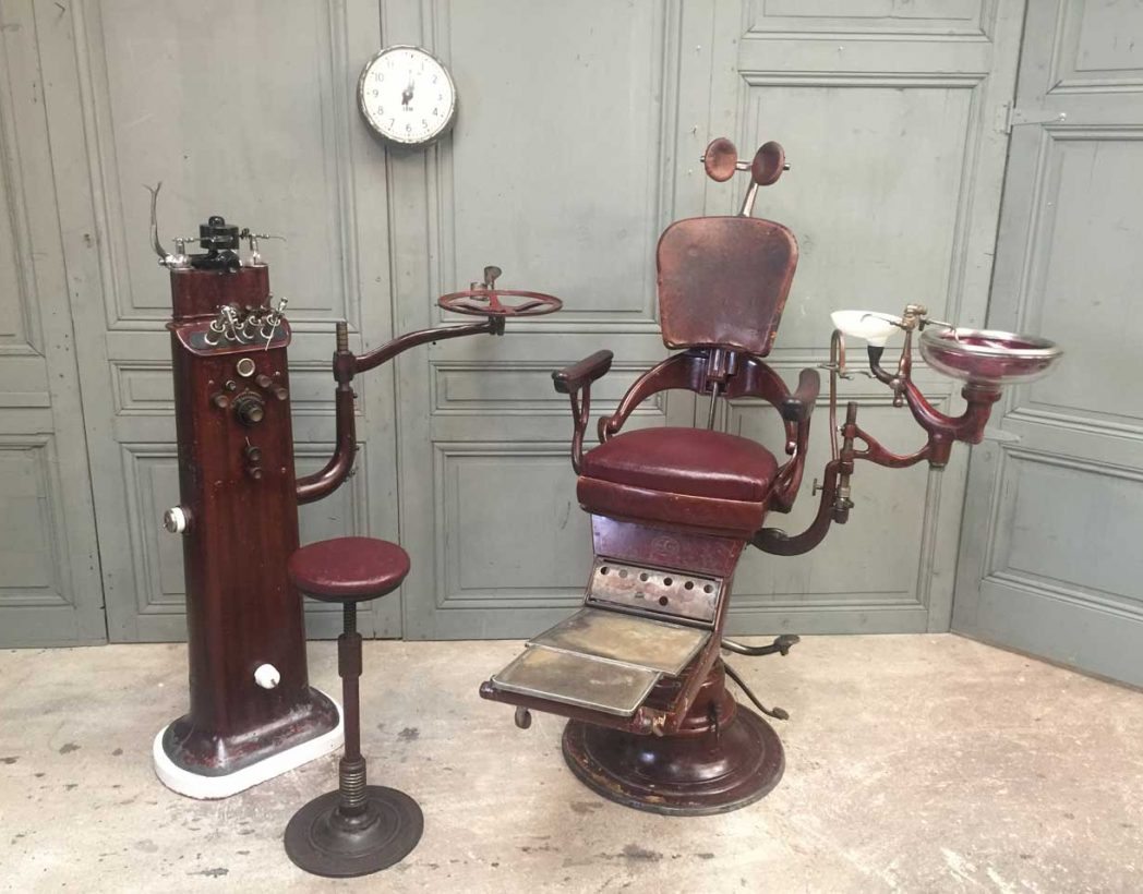 ensemble-cabinet-dentiste-ancien-1920-fauteuil-5francs-15