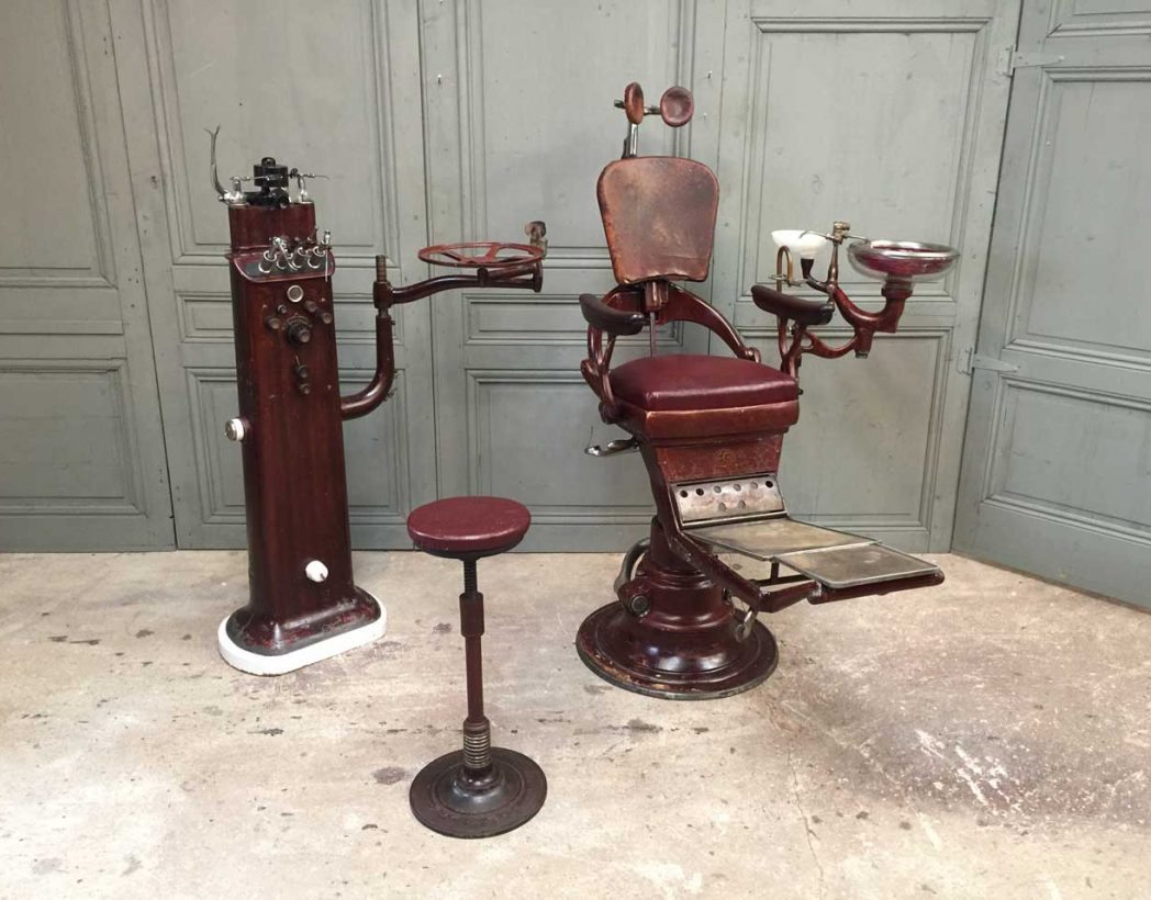 ensemble-cabinet-dentiste-ancien-1920-fauteuil-5francs-2