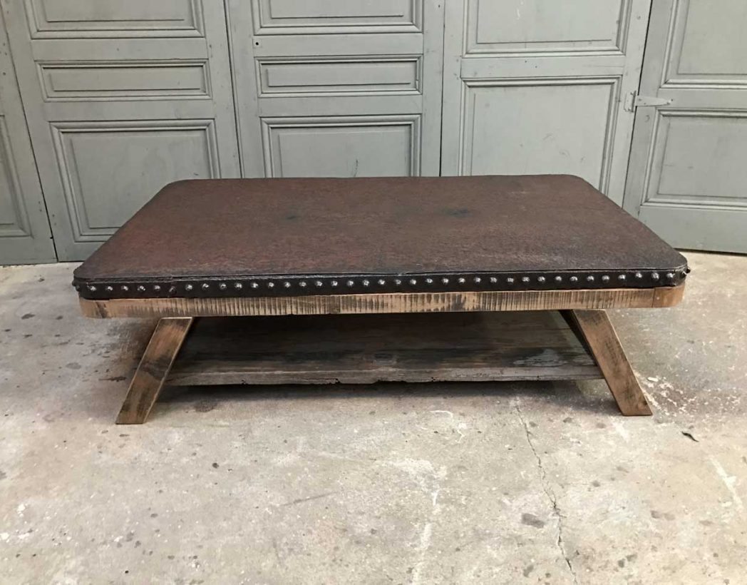 table-basse-cuve-rivetee-mobiler-industrie-5francs-4