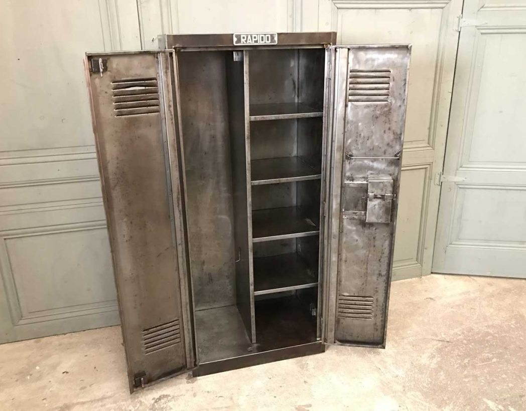 vestiaire-atelier-metal-decape-mobilier-industriel-5francs-6