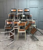 ensemble-chaises-tolix-ecole-vintage-5francs-1