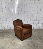 Fauteuil club en cuir 5francs 1 172x198 - Fauteuil club en cuir année 50 hauteur assise 40 cm