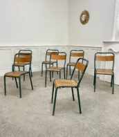 chaises Tolix vintage vert fonce 5Francs 2 172x198 - Série 11 chaises d'école Tolix vert foncé
