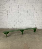 banc enfant en pin vert art populaire longue 253cm 5francs 1 172x198 - Banc enfant en pin vert d'art populaire longue 253cm