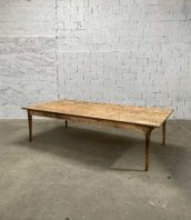 grande table ferme metier laiton 292cm 5francs 1 172x198 - Ancienne grande table de métier en pin avec bords laiton 292 cm