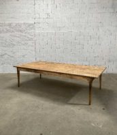 grande table ferme metier laiton 292cm 5francs 1 172x198 - Ancienne grande table de métier en pin avec bords laiton 292 cm