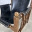 fauteuil-cuir-noire-structure-chene-laiton-annees50-5francs-7