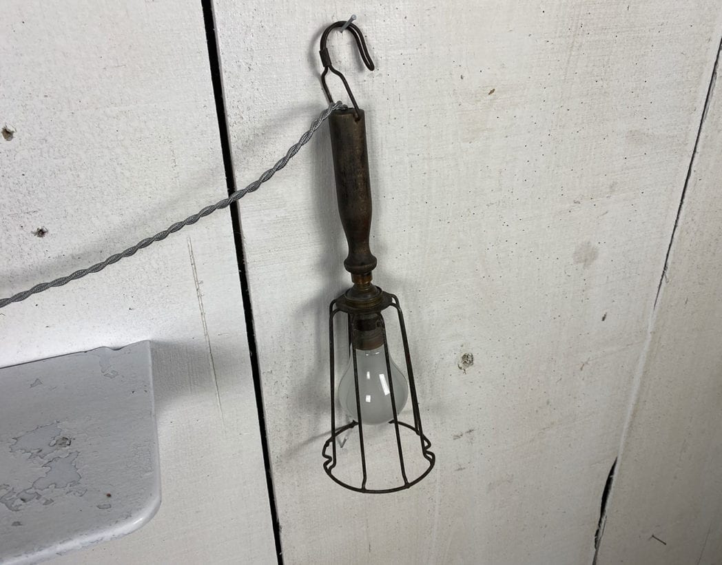 lampe-baladeuse-atelier-garagiste-industrielle-vintage-5francs-5