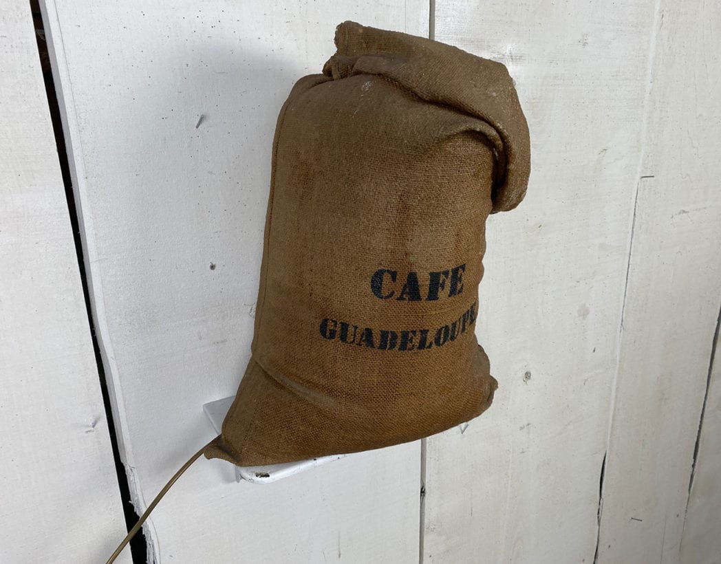 lampe-vintage-sac-cafe-toile-de-jute-annees70-retro-bar-5francs-6