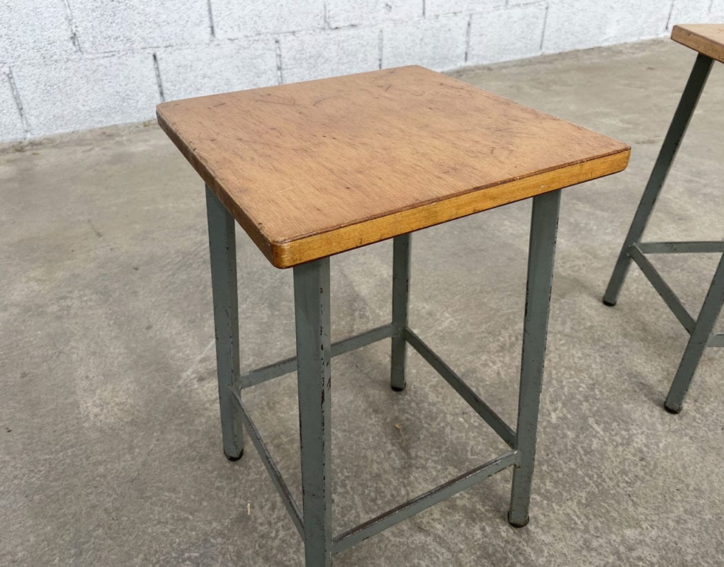 tabouret-ecole-bois-metal-mullca-stella-vintage-retro-annees50-5francs-5