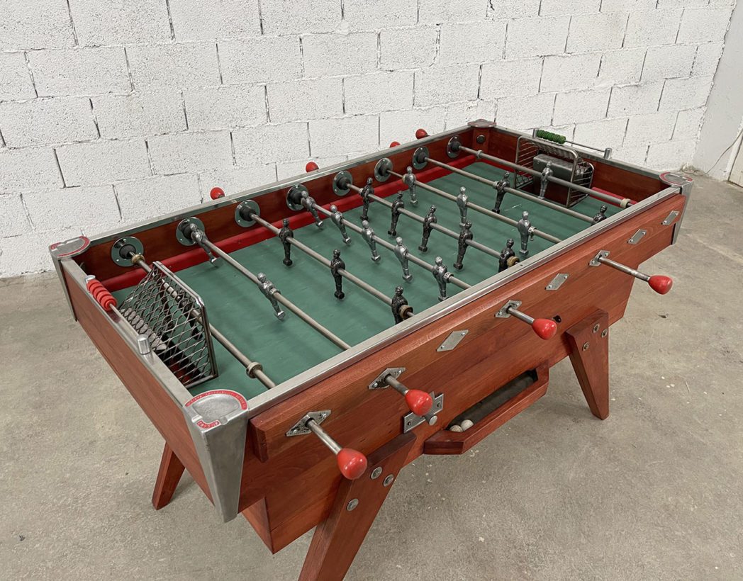 ancien-babyfoot-bussoz-epoque-vintage-annees50-patine-5francs-5