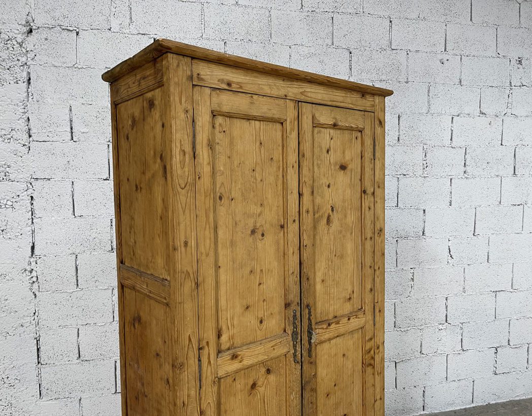 ancienne-armoire-parisienne-bois-decapee-deco-rustique-boheme-vintage-5francs-4