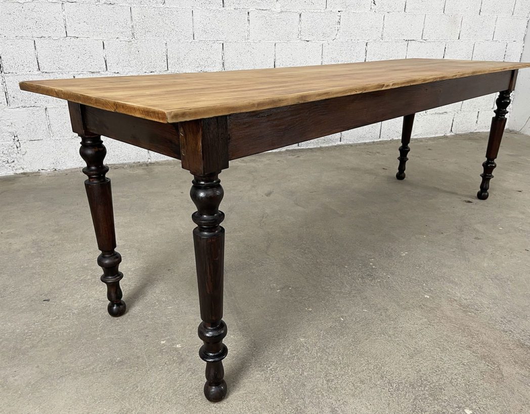 ancienne-table-brasserie-refectoire-ferme-pieds-tournes-noyer-deco-rustique-boheme-vintage-5francs-3