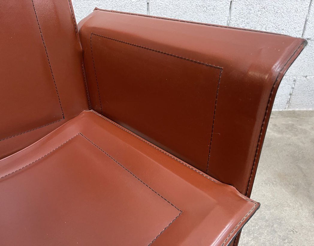anciens-fauteuils-tito-agnoli-korium-mateo-grassi-cuir-deco-vintage-retro-design-5francs-5