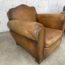 paire-anciens-fauteuils-club-cognac-patine-cuir-vintage-5francs-3