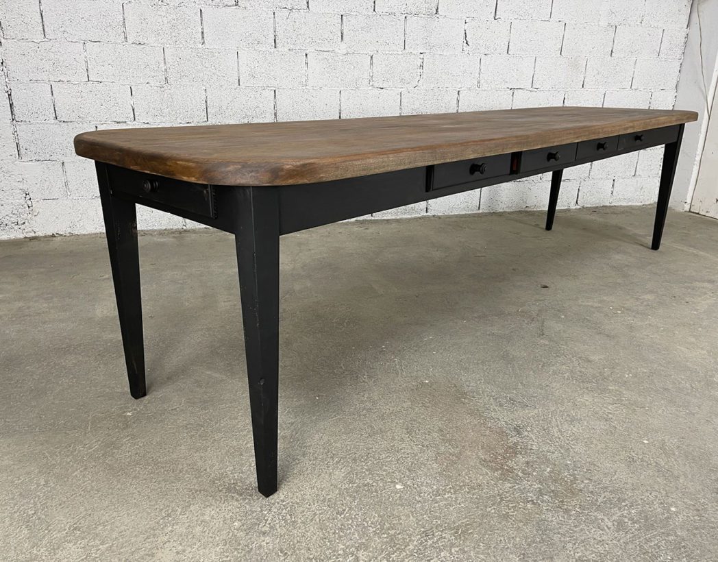 ancienne-table-de-ferme-cadre-noir-deco-boheme-chic-table-refectoire-vintage-5francs-11