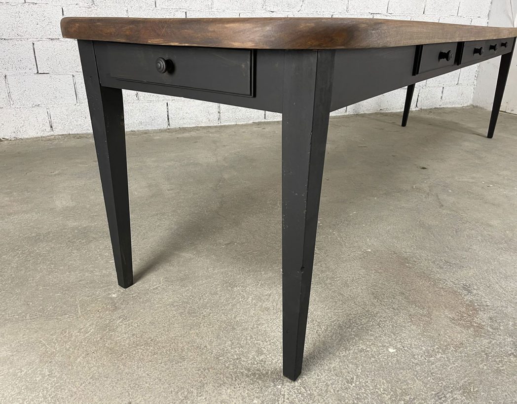 ancienne-table-de-ferme-cadre-noir-deco-boheme-chic-table-refectoire-vintage-5francs-6