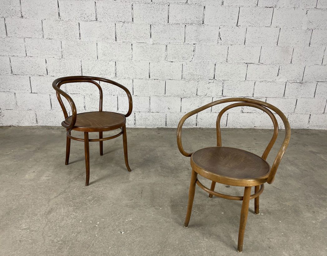 ancien-fauteuil-thonet-modele-209-le-corbusier-bois-courbe-vintage-5francs-5