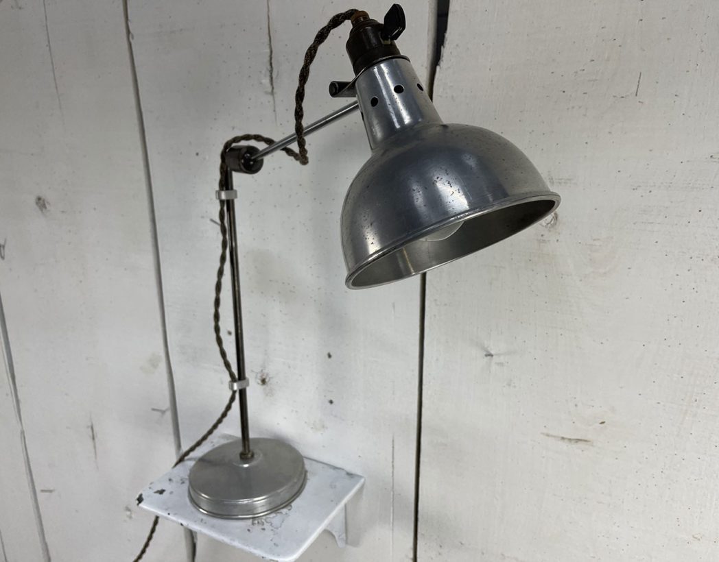 ancienne-lampe-de-bureau-georges-houillon-sur-socle-aluminium-annees-vintage-francs-5