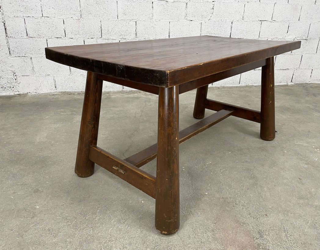 ancienne-table-salle-a-manger-vintage-georges-robert-design-brutaliste-en-pin-annees-50-5francs-3