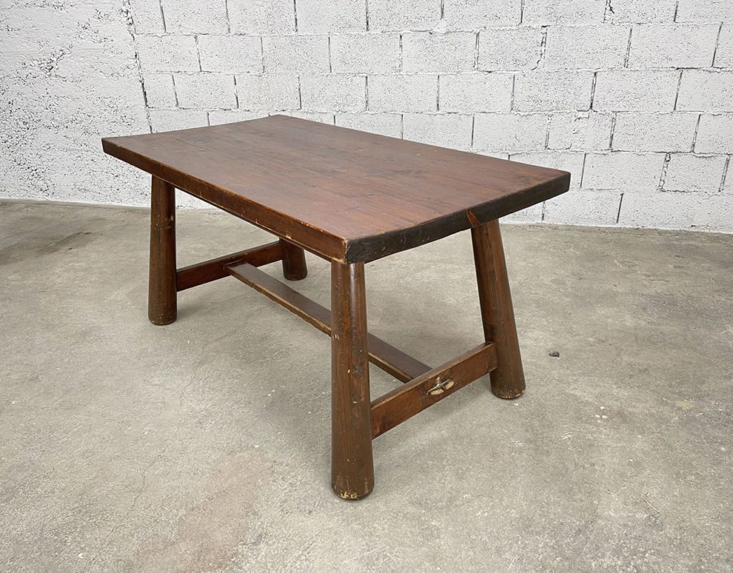 ancienne-table-salle-a-manger-vintage-georges-robert-design-brutaliste-en-pin-annees-50-5francs-6