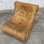 ancienne-chauffeuse-ancien-fauteuil-togo-cuir-cognac-camel-ligne-roset-vintage-5francs-4